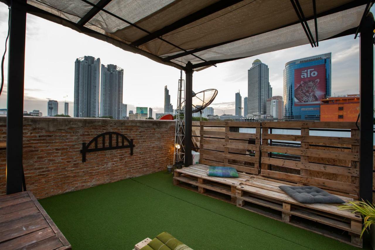 The Bridge Hostel Bangkok Extérieur photo