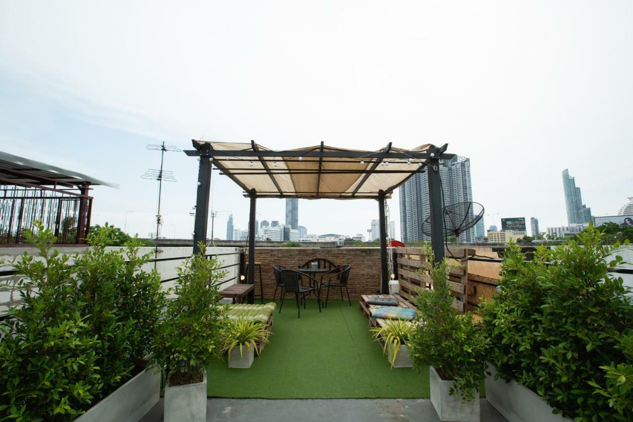 The Bridge Hostel Bangkok Extérieur photo